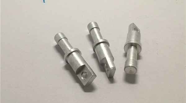 KölnSpeziell geformte Hardware Drehteile Welle Aluminiumteile Welle Welle Aluminiumteile 3/8 5/8 1/2-13